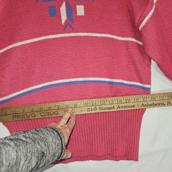 Slalom Vintage 80's Hot Pink Nordic Design Ribbed Turtleneck Knit Ski Sweater - Picture 8 of 16